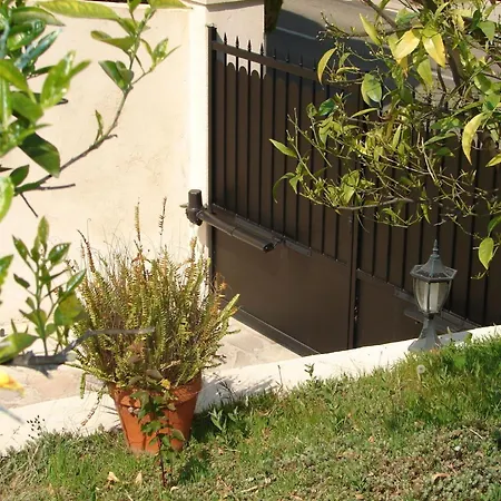 Villa Eden 3 By Halldis Antibes